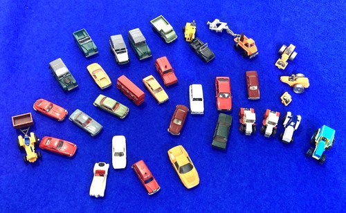Autos ü ei und - Ü., .