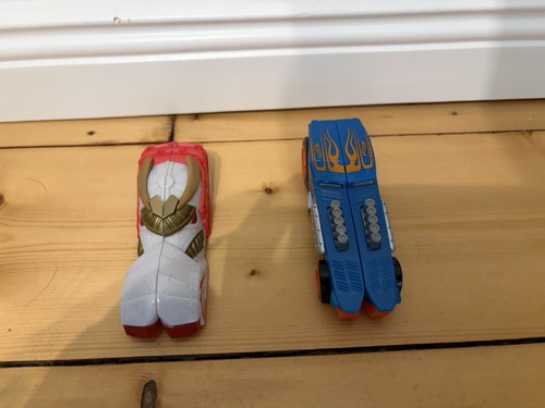 Hot wheels split speeders - hot,